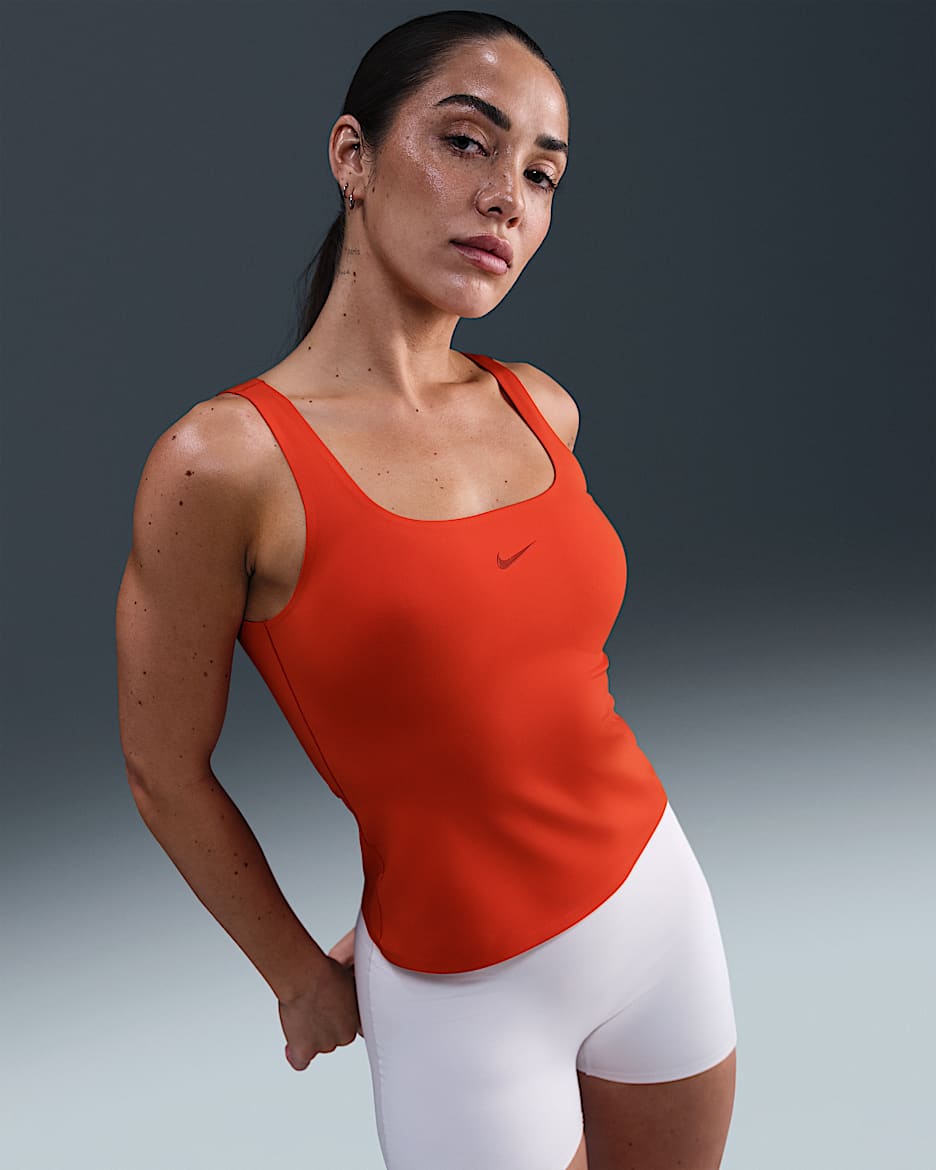 Nike Form Women's Tank Top - Picante Red/Mystic Red
