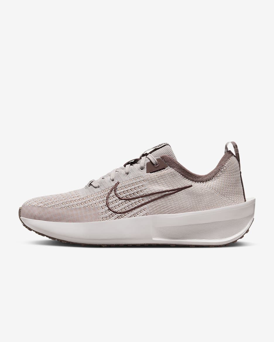 Nike Interact Run Straßenlaufschuh für Damen - Platinum Violet/Smokey Mauve