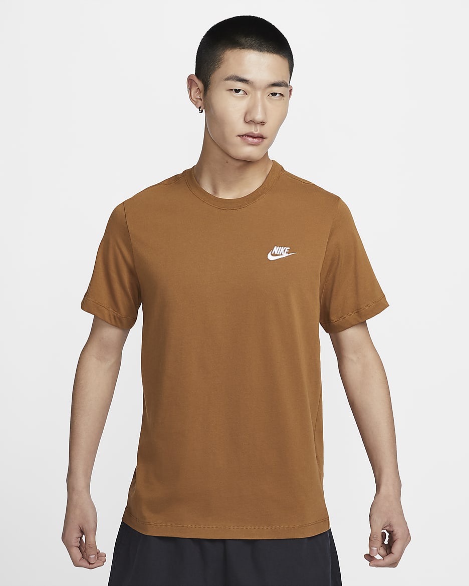 Nike Sportswear Club 男款 T 恤 - Light British Tan