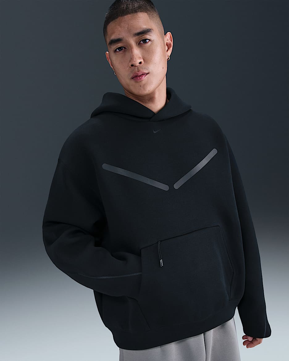 Nike Tech Men's Pullover Hoodie With Reflective Design Accents - Black/Black