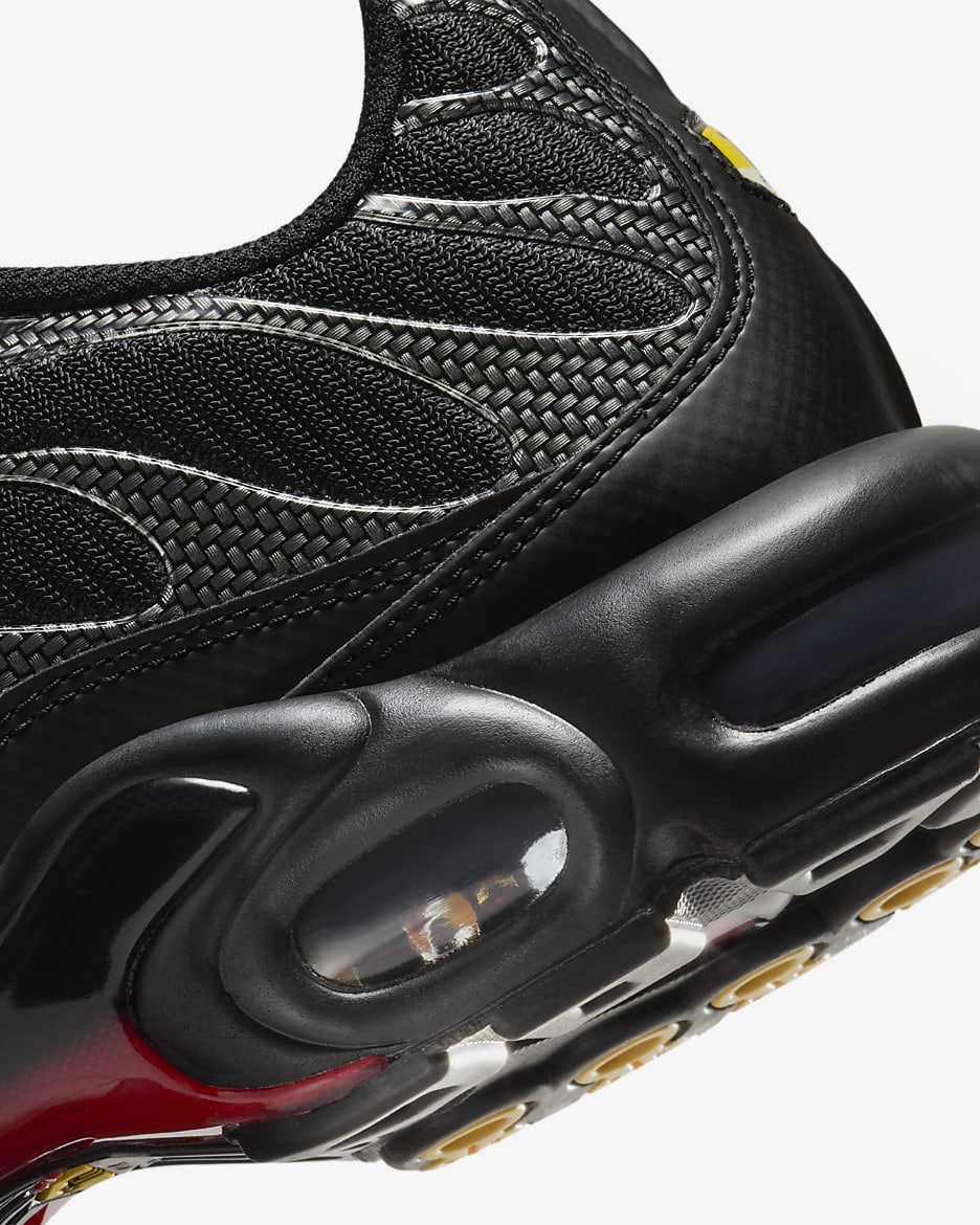 Scarpa Nike Air Max Plus – Uomo - Nero/University Red/Argento metallizzato