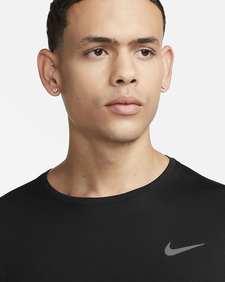 Nike Miler Camiseta de running Dri-FIT UV de manga corta - Hombre - Negro