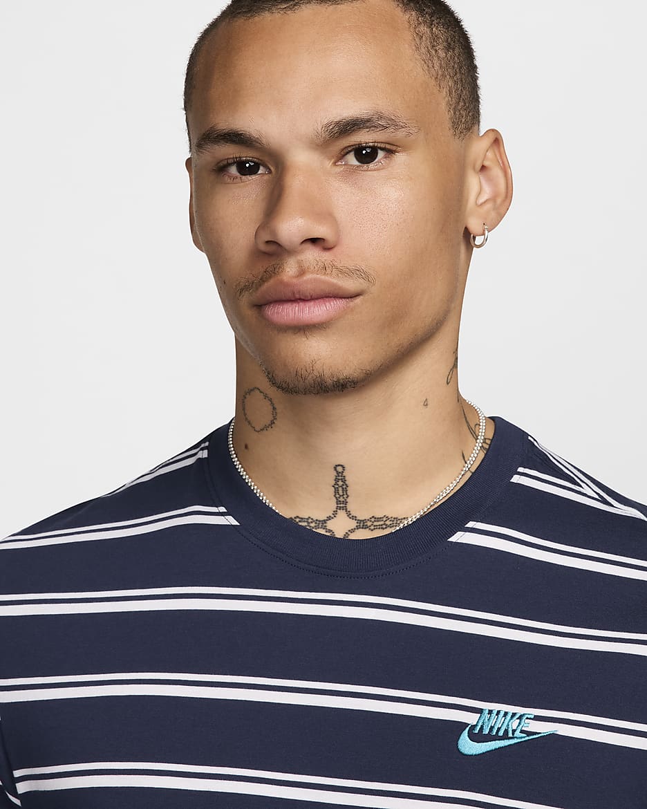 Nike Sportswear Men's Striped T-Shirt - Midnight Navy