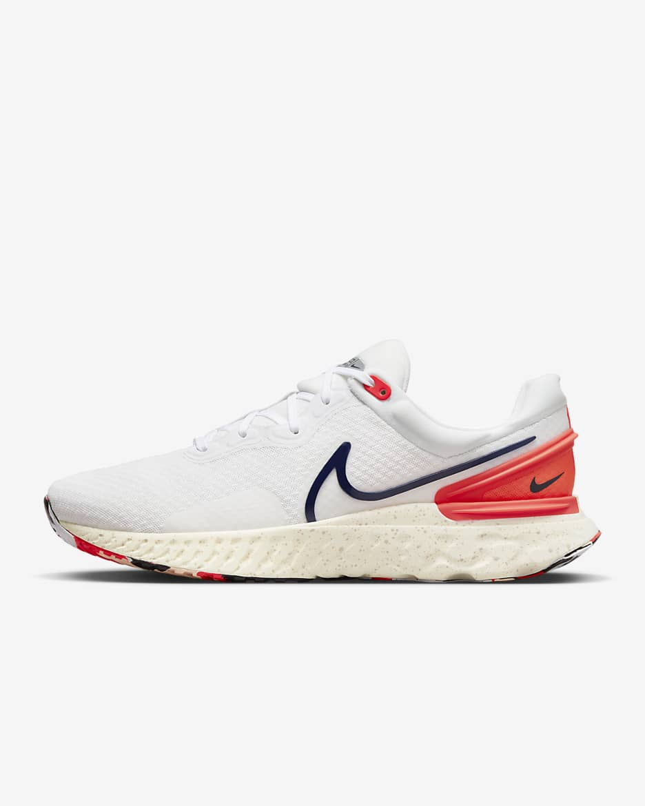 Nike React Miler 3 男款路跑鞋 - 白色/Bright Crimson/Sail/Obsidian