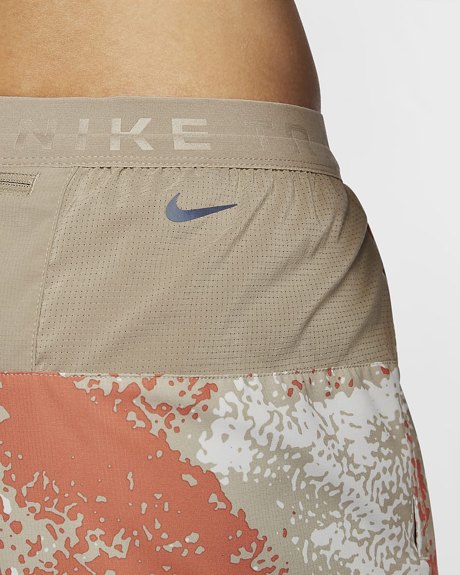 Nike Trail Stride Men's 18cm (approx.) Dri-FIT Brief-Lined Running Shorts - Khaki/Khaki/Black