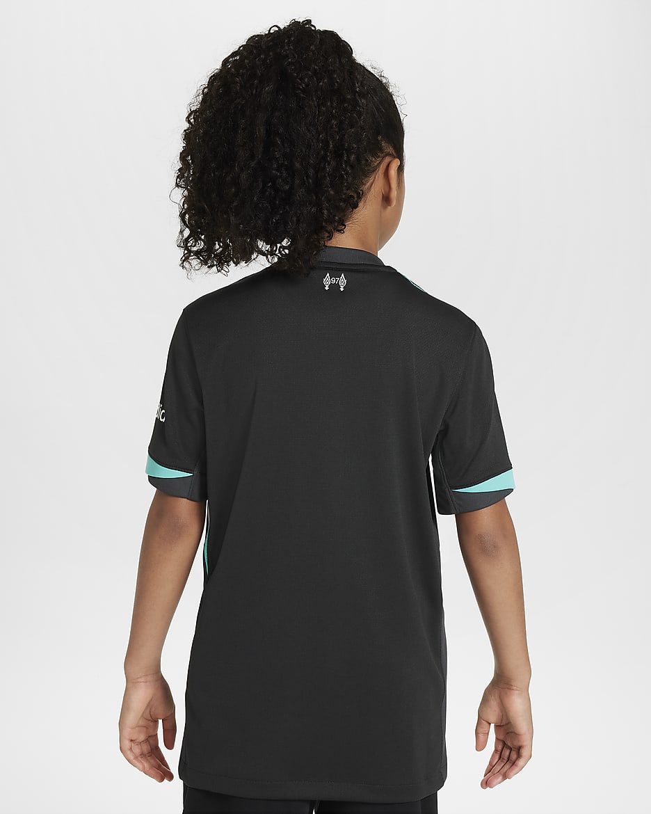 Liverpool FC 2024/25 Stadium Away Nike Replika-Fußballtrikot mit Dri-FIT-Technologie (ältere Kinder) - Schwarz/Anthracite/Washed Teal/Sail