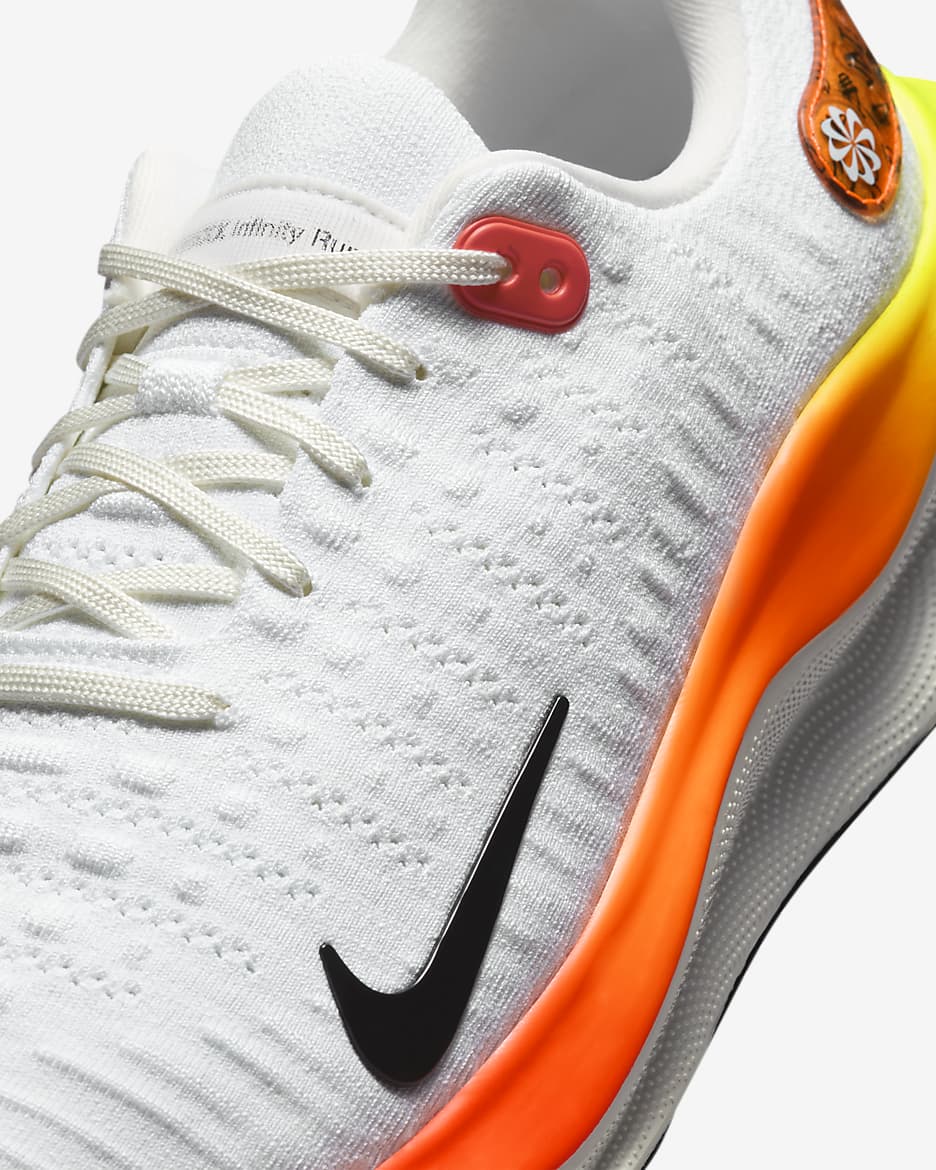 Tenis de correr en carretera para hombre Nike InfinityRN 4 - Blanco/Carmesí brillante/Naranja total/Negro