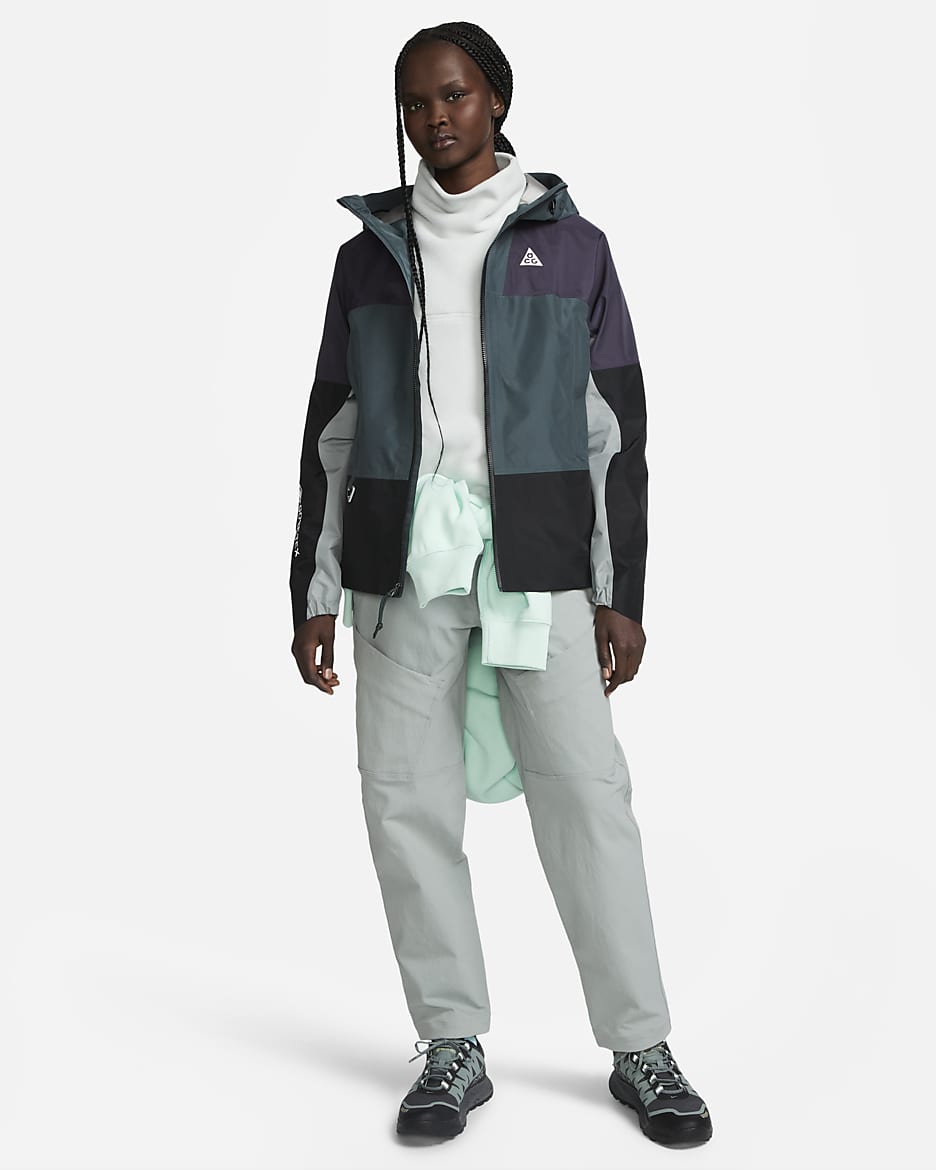 Nike Storm-FIT ADV ACG "Chain of Craters" Women's Jacket - Faded Spruce/Gridiron/Mica Green/Summit White