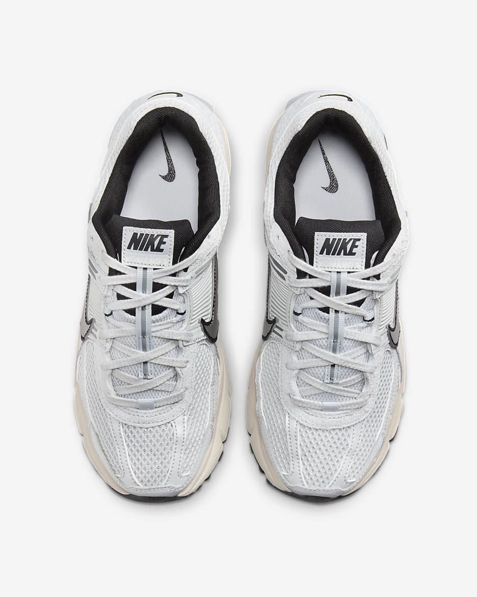 Nike Zoom Vomero 5 女鞋 - Pure Platinum/Light Orewood Brown/Wolf Grey/Chrome