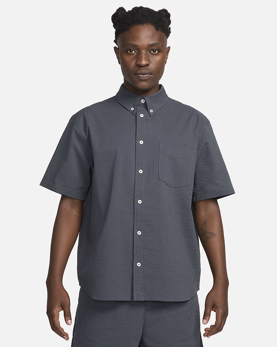 Nike Life Men's Short-Sleeve Seersucker Button-Down Shirt - Anthracite/Anthracite