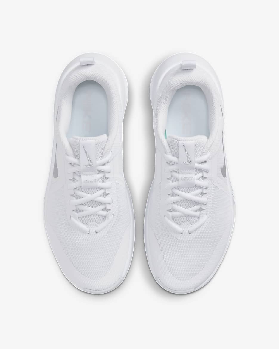 Tenis de entrenamiento para mujer Nike MC Trainer 3 - Blanco/Polvo fotón/Platino metalizado