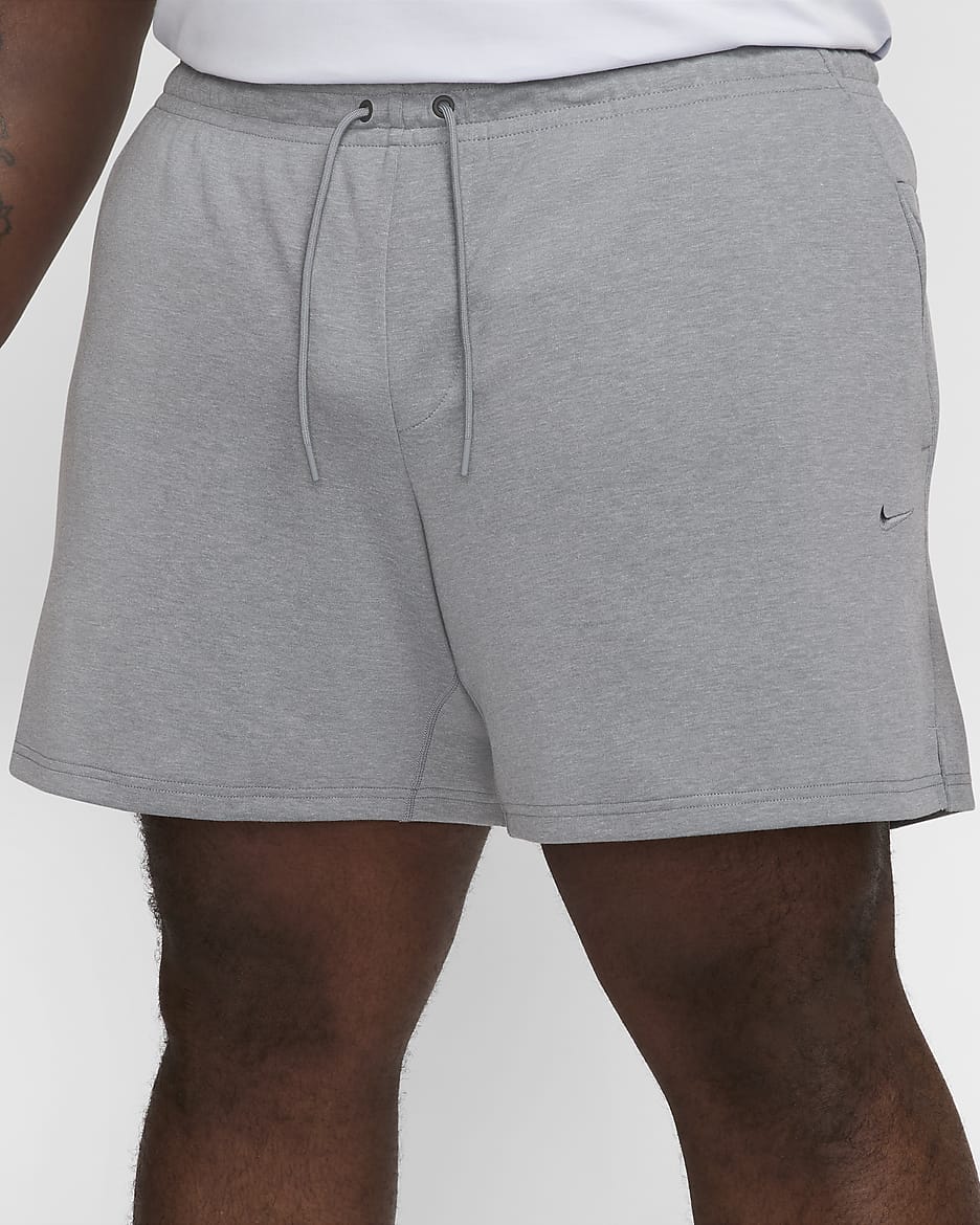 Ofodrade mångsidiga shorts Nike Primary Dri-FIT UV 18 cm för män - Cool Grey/Heather/Cool Grey