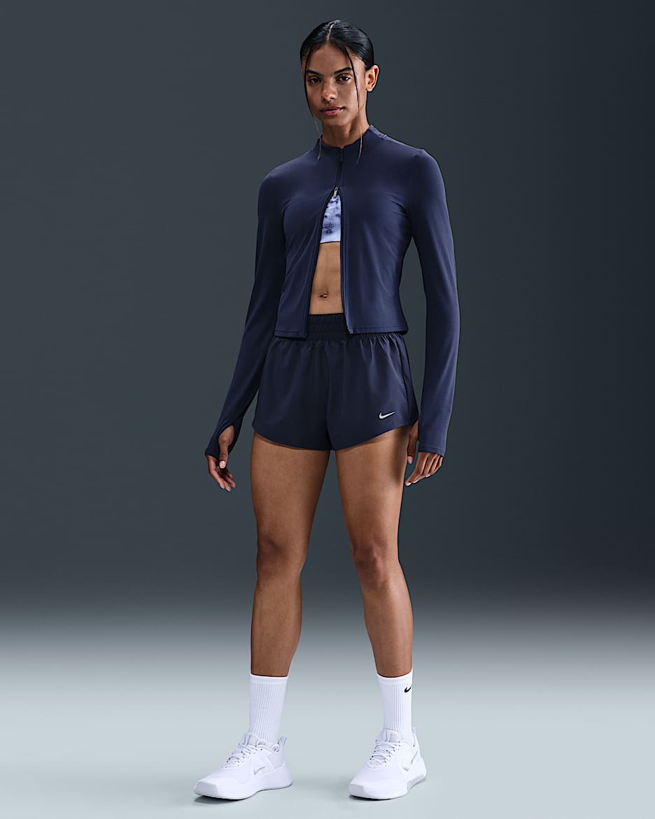 Short doublé à taille mi-basse 8 cm Dri-FIT Nike One pour femme - Midnight Navy/Blanc