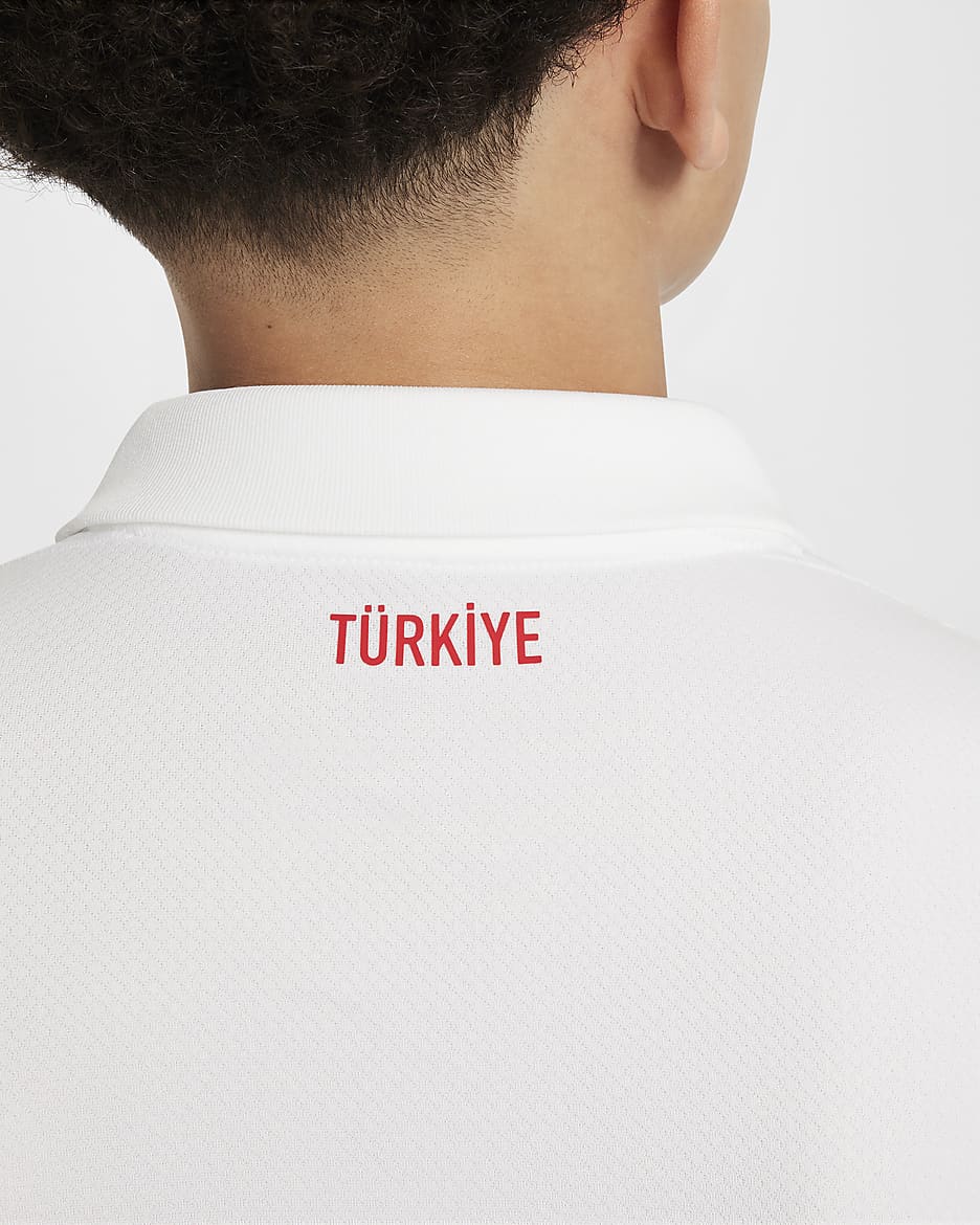 Türkiye 2024/25 Stadium Home Older Kids' Nike Dri-FIT Football Replica Shirt - White/Sport Red/Sport Red