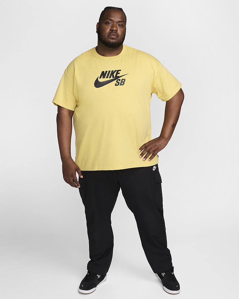 Nike SB Men's Logo Skate T-Shirt - Saturn Gold