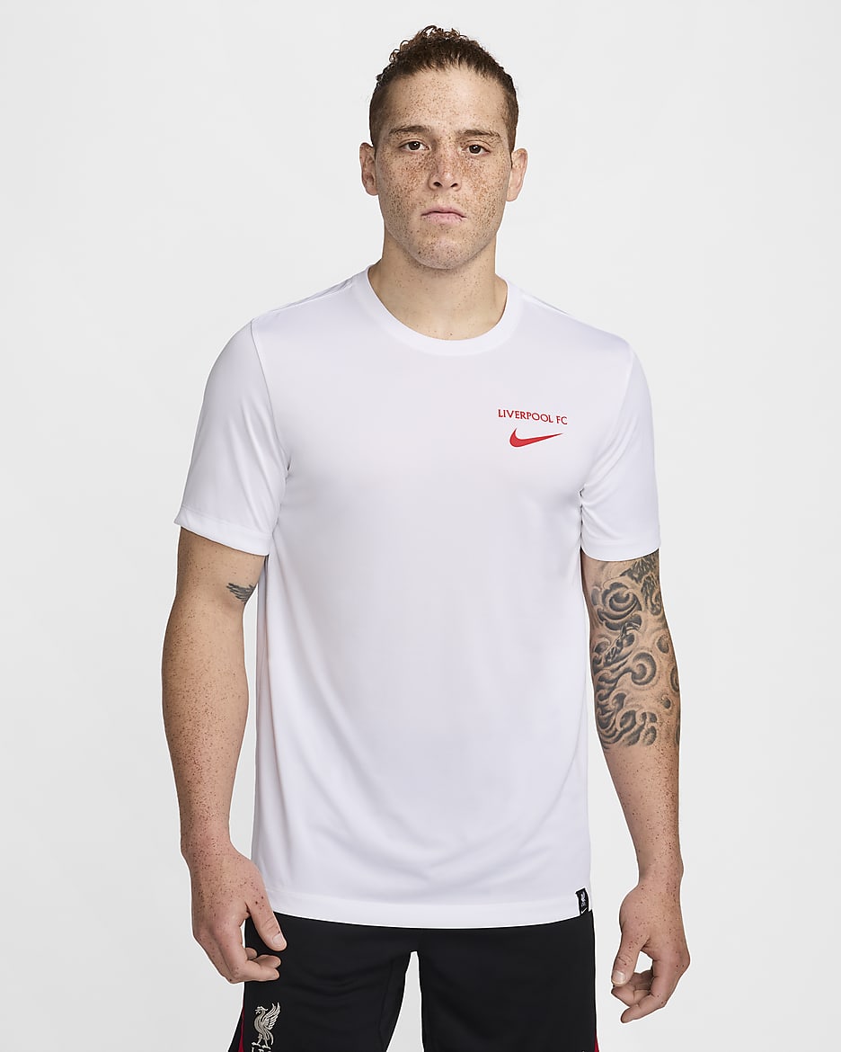 Liverpool FC 男款 Nike 足球 T 恤 - 白色