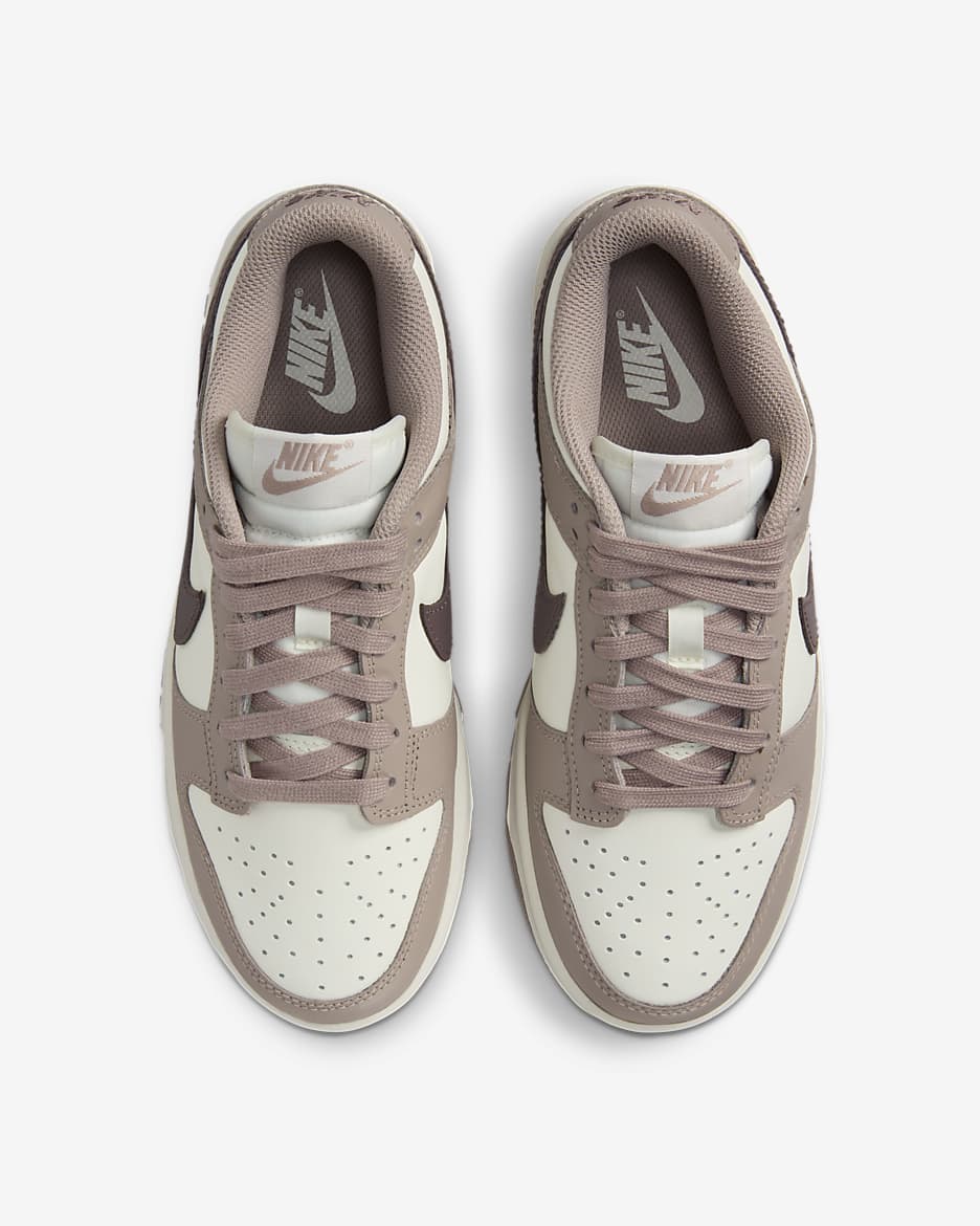 Chaussure Nike Dunk Low pour Femme - Sail/Diffused Taupe/Plum Eclipse