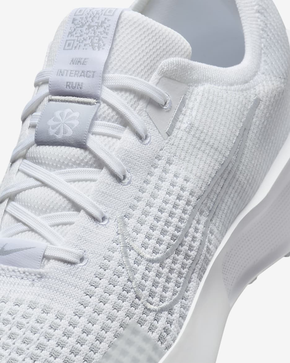 Tenis de correr en pavimento para hombre Nike Interact Run - Blanco/Gris lobo/Platino puro