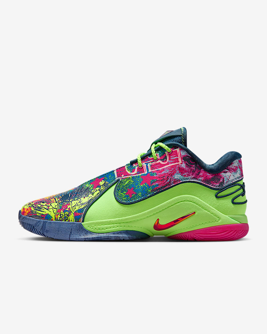 LeBron XXII Basketball Shoes