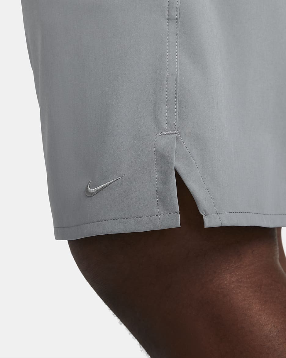 Nike Unlimited multifunctionele niet-gevoerde herenshorts met Dri-FIT (18 cm) - Smoke Grey/Zwart/Smoke Grey