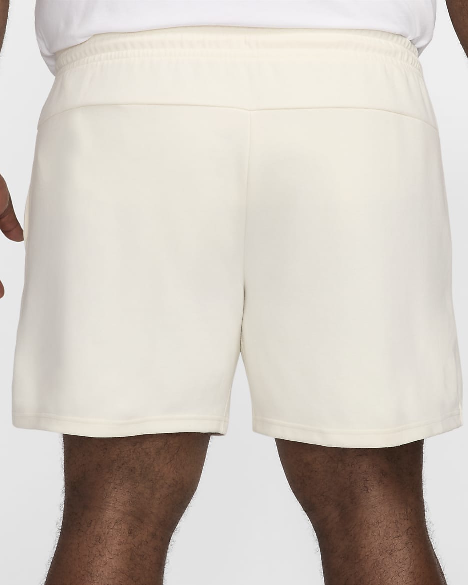 Nike Primary vielseitige Shorts ohne Futter mit Dri-FIT-Technologie und UV-Schutz (Herren, ca. 18 cm) - Pale Ivory/Pale Ivory