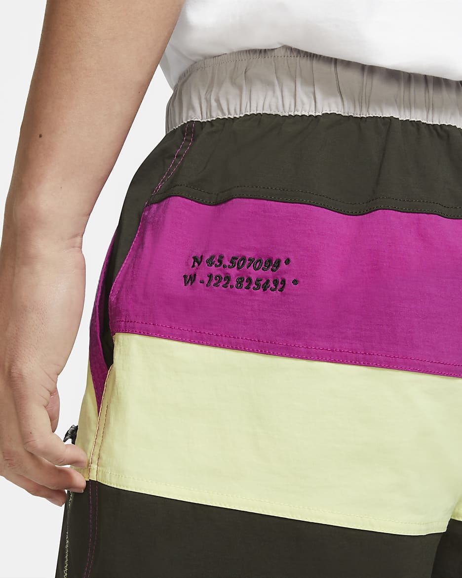 footlocker nike woven shorts