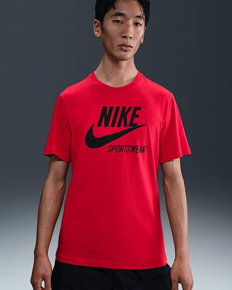 Nike Sportswear Men's T-Shirt - University Red/Black