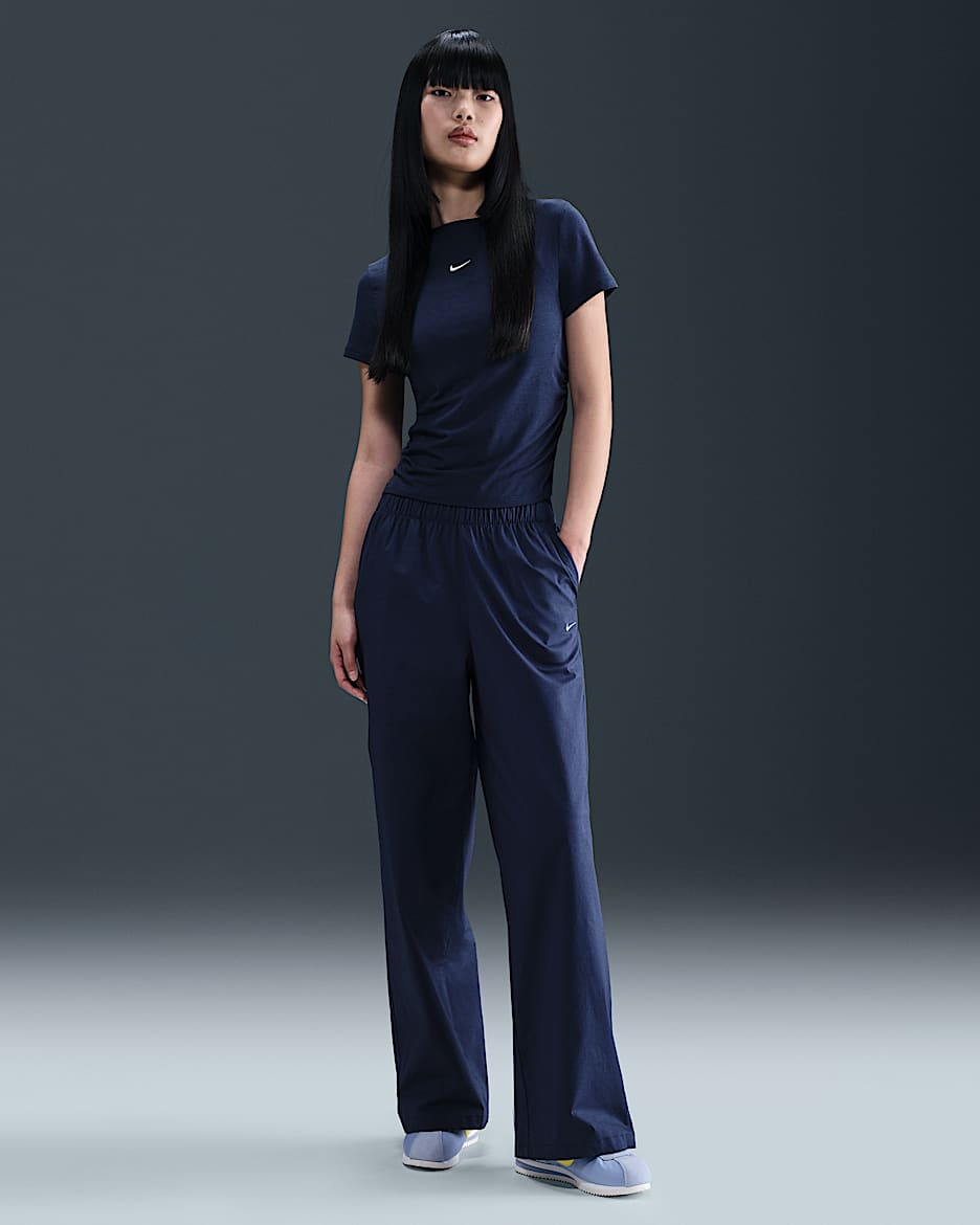 Pants de tiro alto con dobladillo abierto holgados para mujer Nike Sportswear Chill Poplin - Azul marino medianoche/Vela