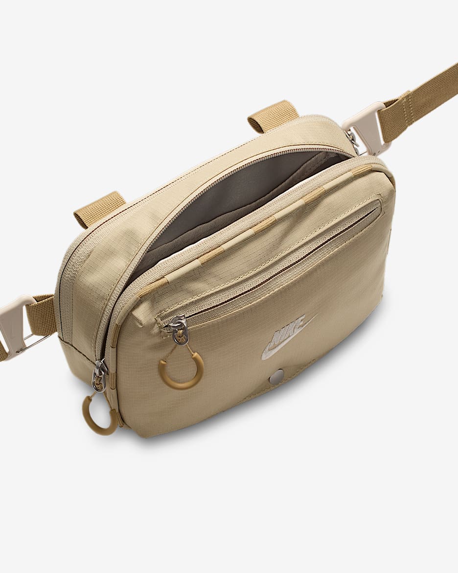 Nike Hayward Patrol Cross-Body Bag (4L)