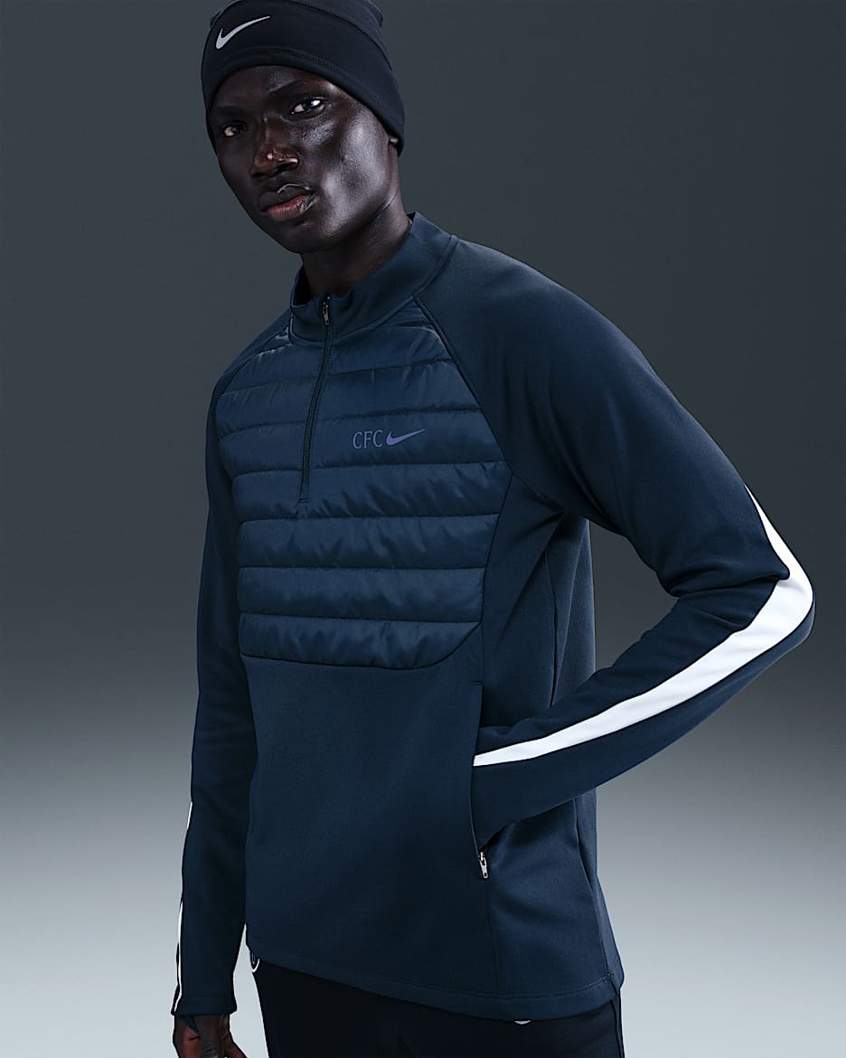 Chelsea F.C. Academy Winter Warrior Men's Nike Therma-FIT Soccer Drill Top - Obsidian/Phantom/Rush Blue