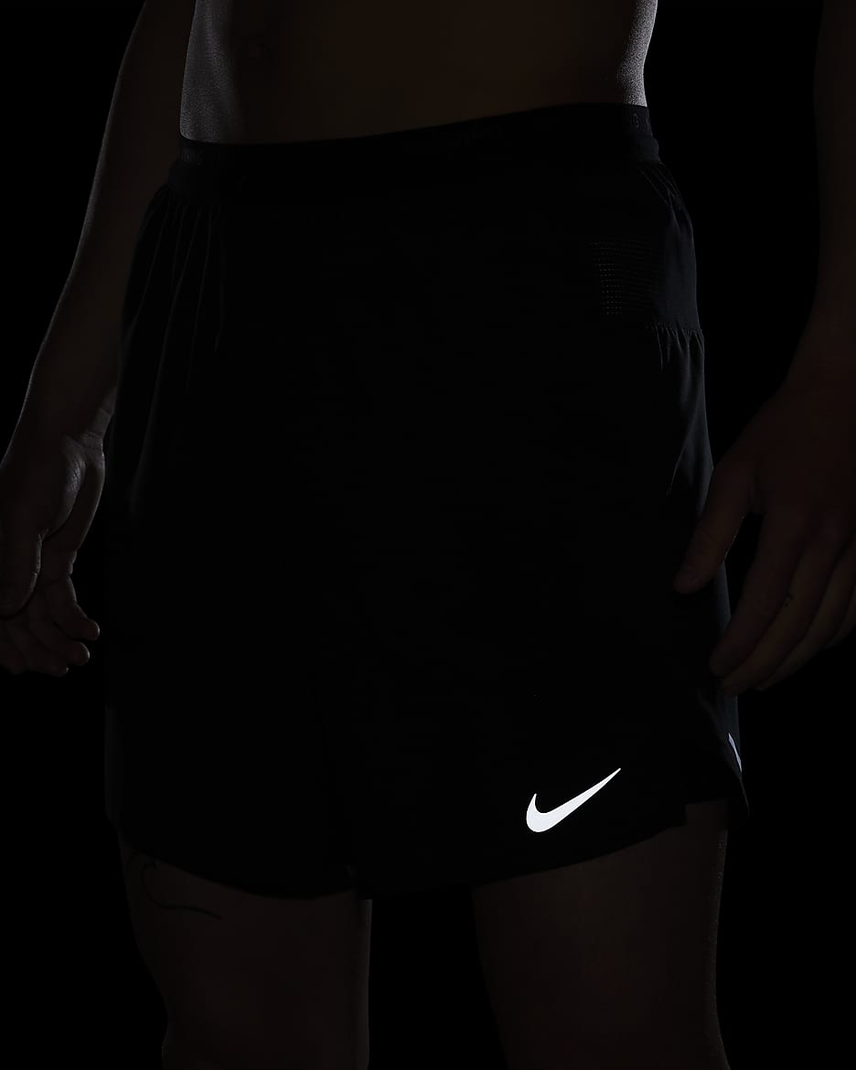 Nike Dri-FIT Stride Men's 18cm (approx.) 2-In-1 Running Shorts - Black/Black/Black