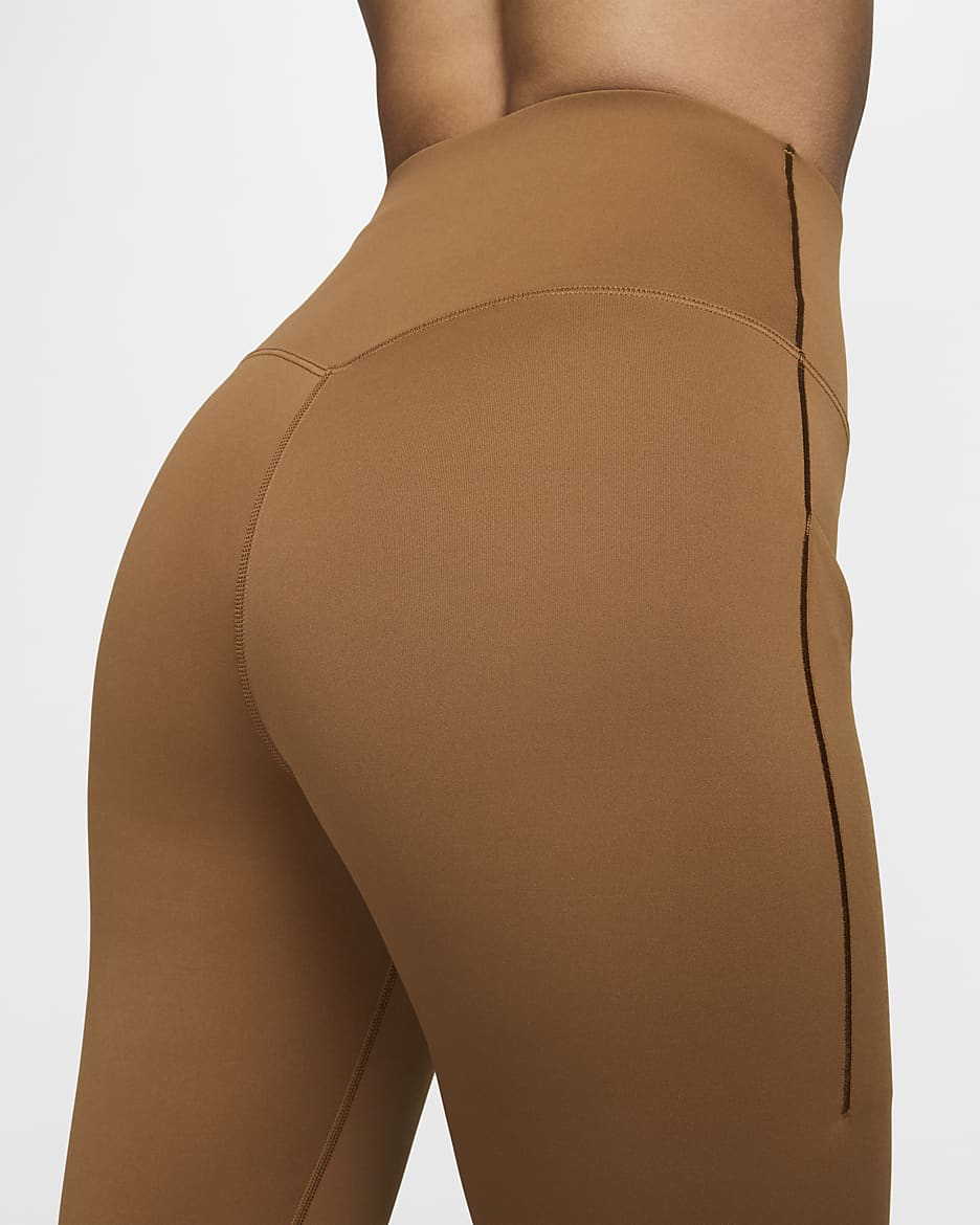 Nike Universa Women's Medium-Support High-Waisted 7/8 Leggings with Pockets - Light British Tan/Black