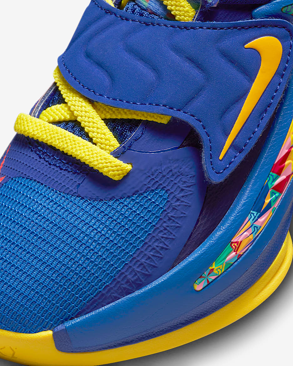 Freak 4 SE Younger Kids' Shoes. Nike SG