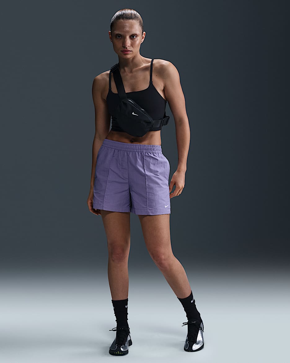 Shorts de tiro medio de 13 cm para mujer Nike Sportswear Everything Wovens - Amatista empolvado/Blanco