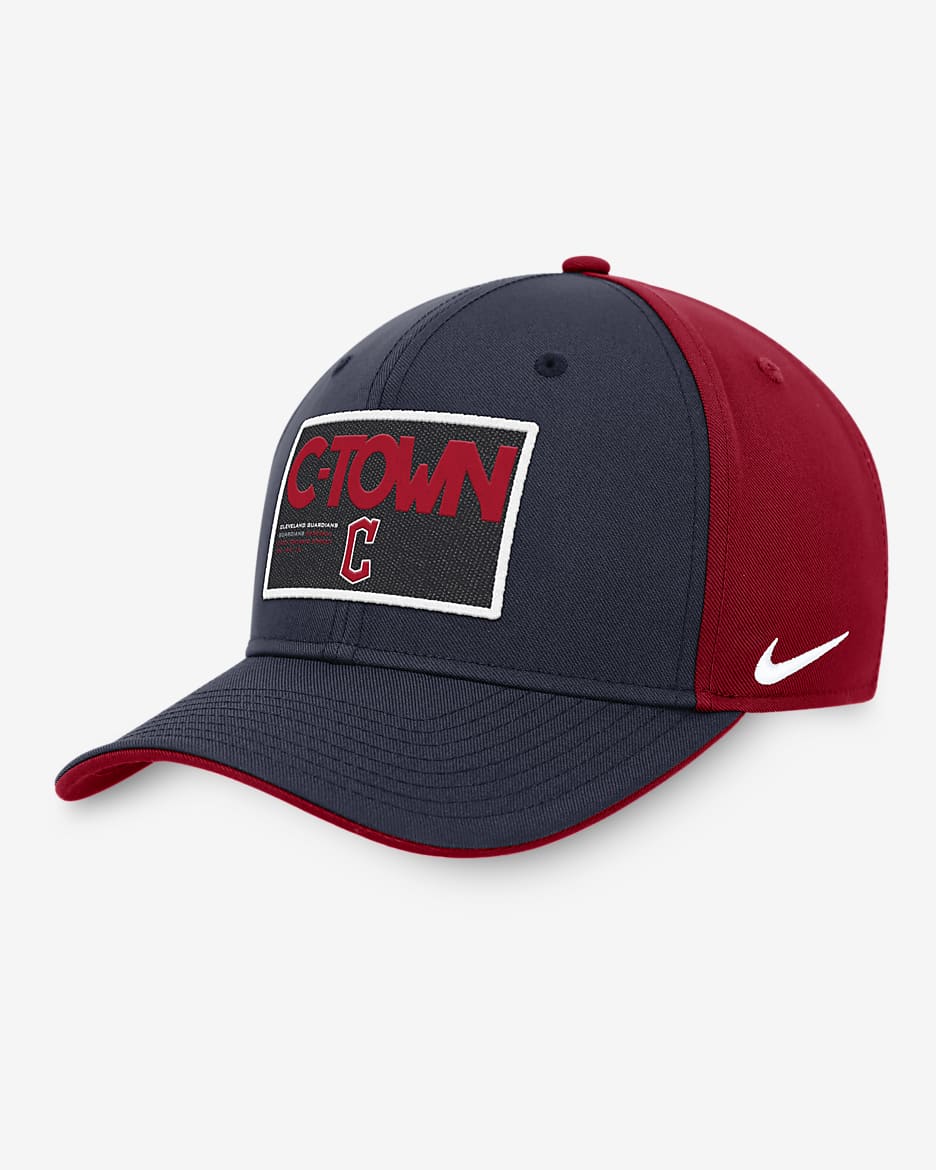 Gorra ajustable Nike MLB para hombre Cleveland Guardians Classic99 Color Block - Azul marino/Rojo