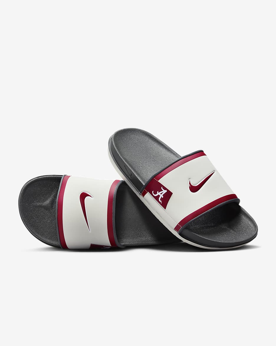 Chanclas Nike College Offcourt (Alabama) - Plata noche/Gris humo oscuro/Carmesí team