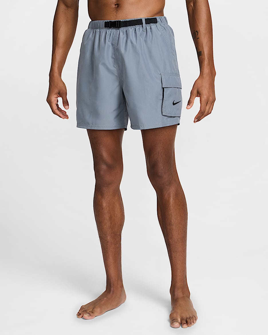 Shorts cargo de 13 cm con forro de ropa interior para hombre Nike Swim Voyage - Gris azulado