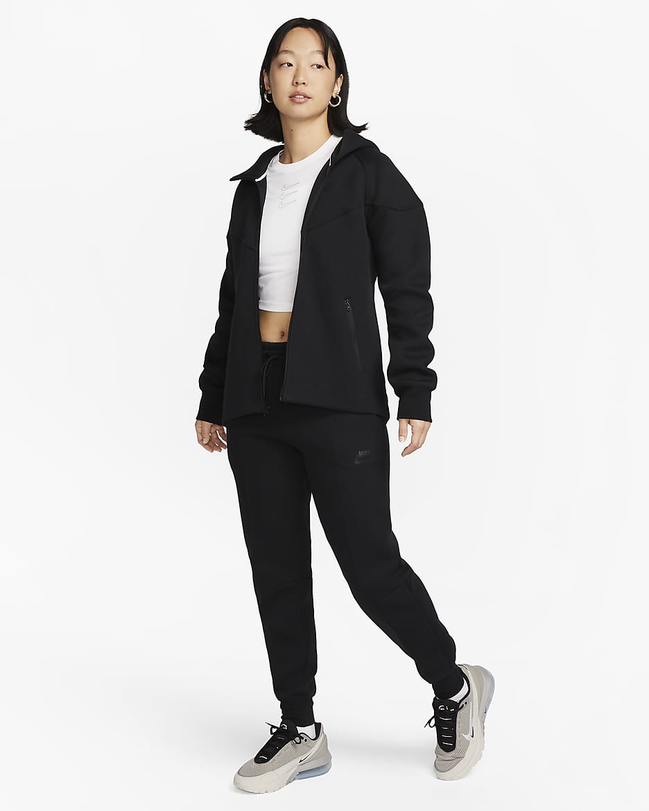 กางเกงจ๊อกกิ้งเอวปานกลางผู้หญิง Nike Sportswear Tech Fleece - ดำ/ดำ