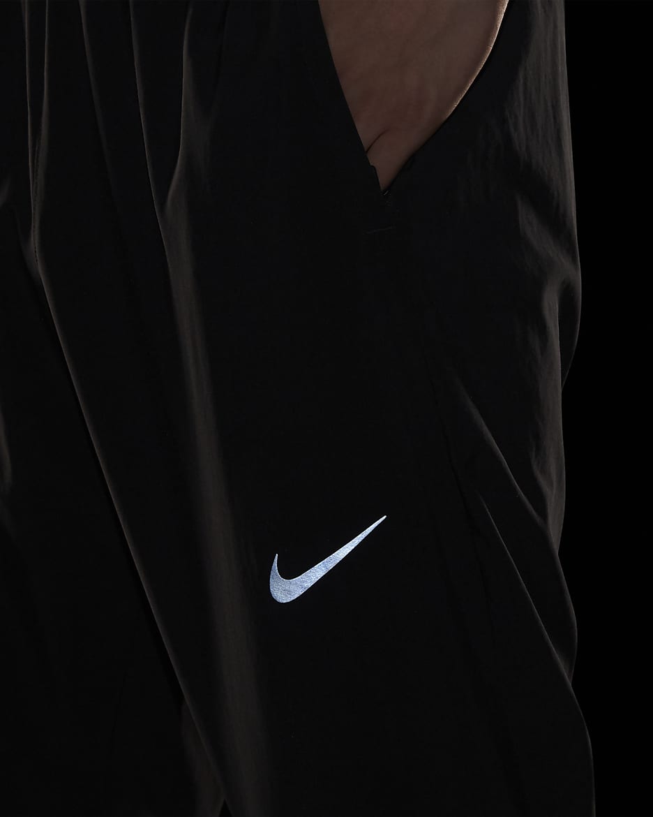 nike essential woven running trousers