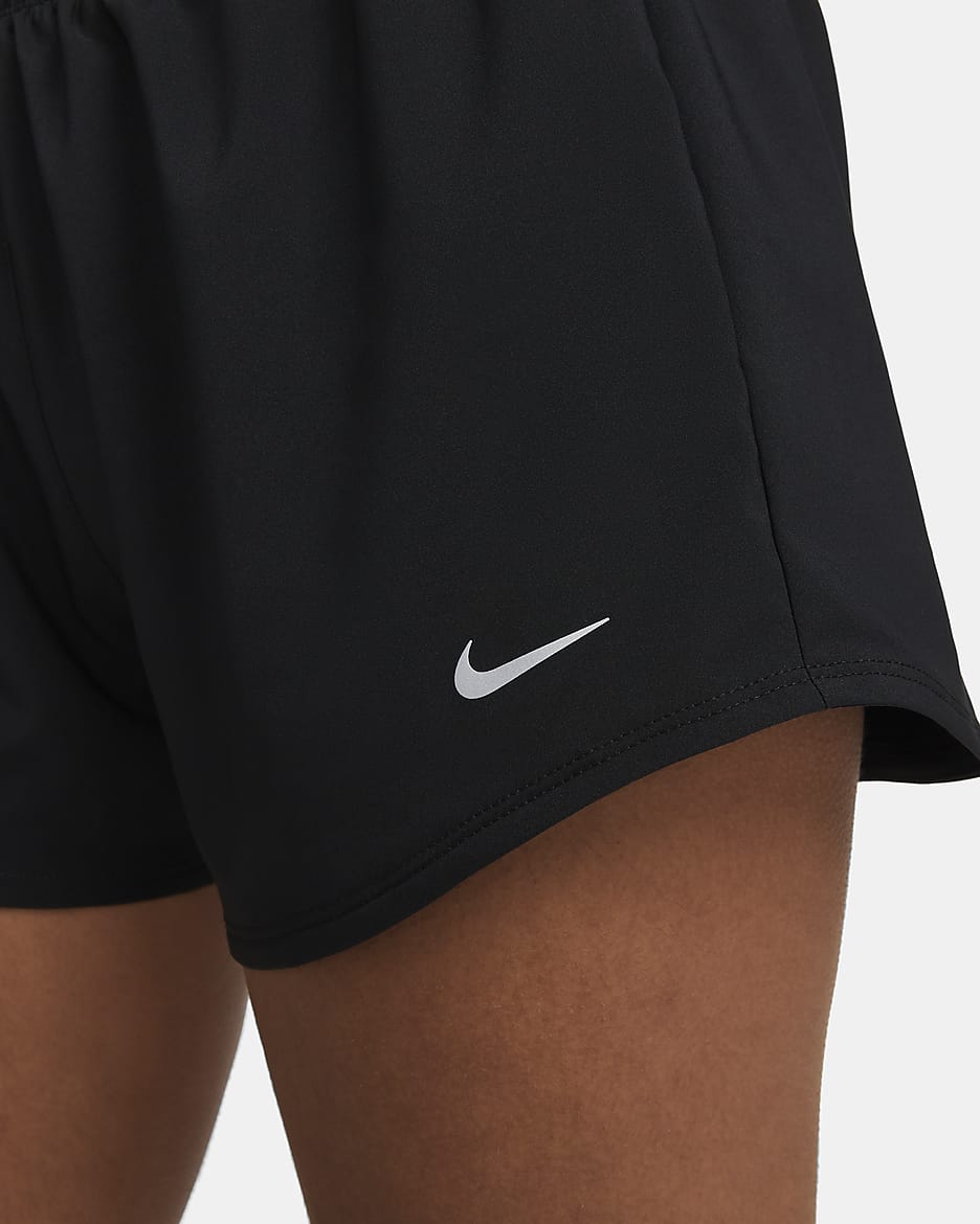 Nike One Dri-FIT Normal Belli 8 cm Slip Astarlı Kadın Şortu - Siyah