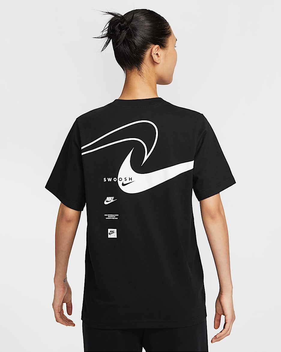 ナイキ スポーツウェア クラブ ウィメンズ ショートスリーブ Tシャツ - ブラック