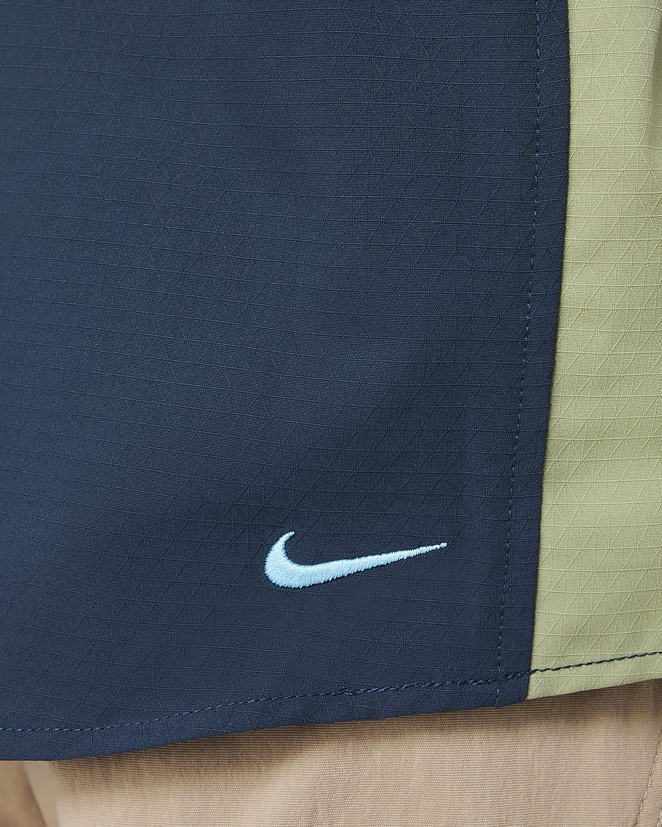 Nike ACG "Devastation Trail"-Dri-FIT UV-overdel til større børn - Armory Navy/Oil Green/sort/Baltic Blue