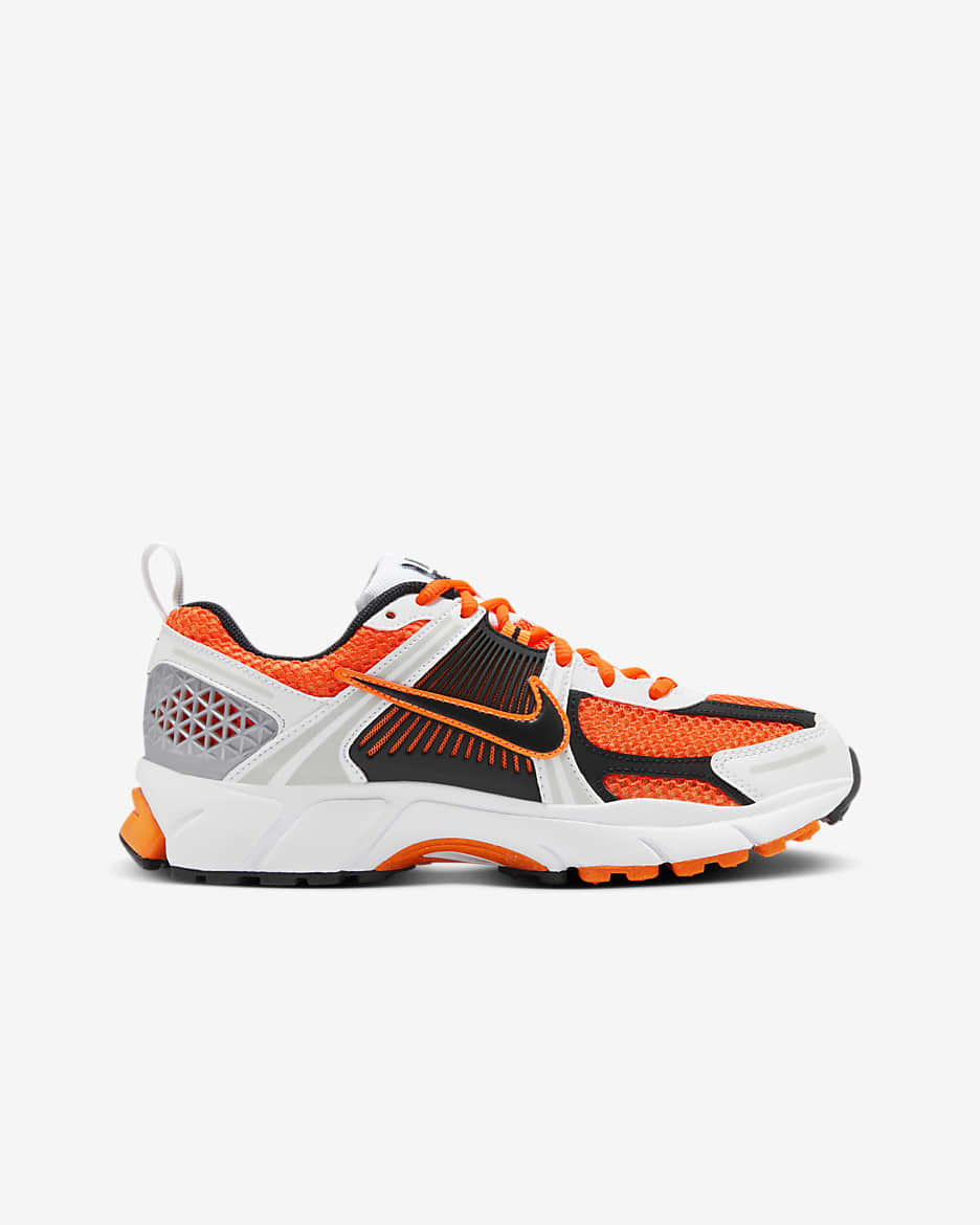 Tenis para niños grandes Nike Vomero 5 - Naranja total/Blanco/Platino metalizado/Negro