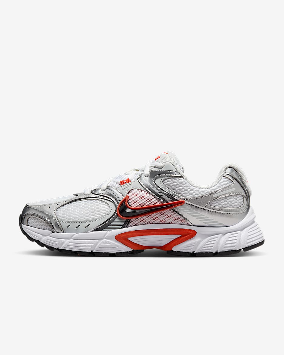 Nike V5 RNR Women's Shoes - White/Picante Red/Vast Grey/Black