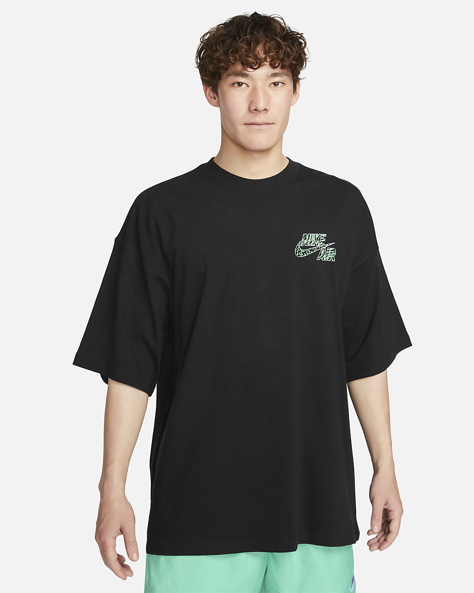 Nike Sportswear Men's T-Shirt - Black