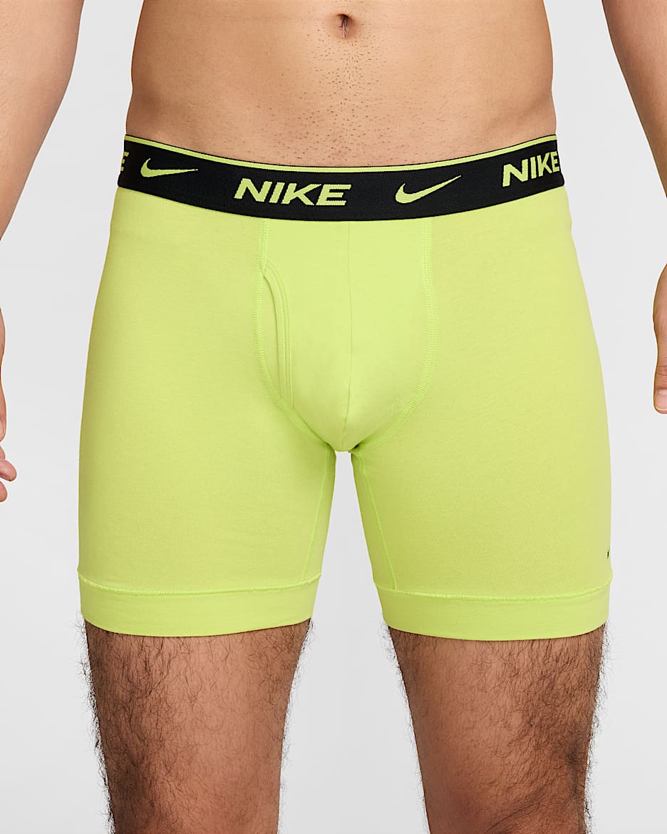 Nike Dri-FIT Essential Cotton Stretch Men's Boxer Briefs (3-Pack) - Chartreuse