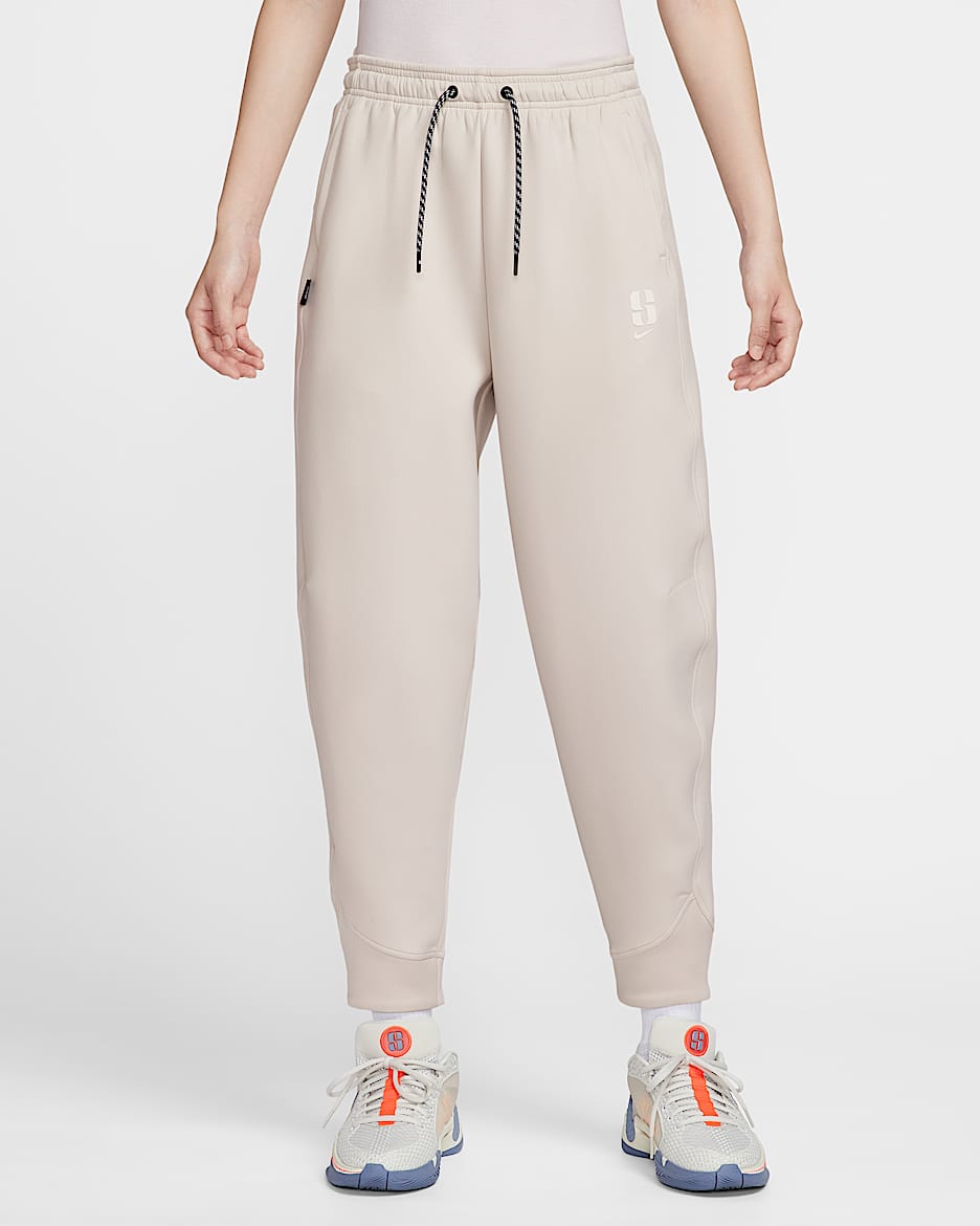 Sabrina Dri-FIT 寬鬆籃球長褲 - Light Orewood Brown/Washed Coral/Sail