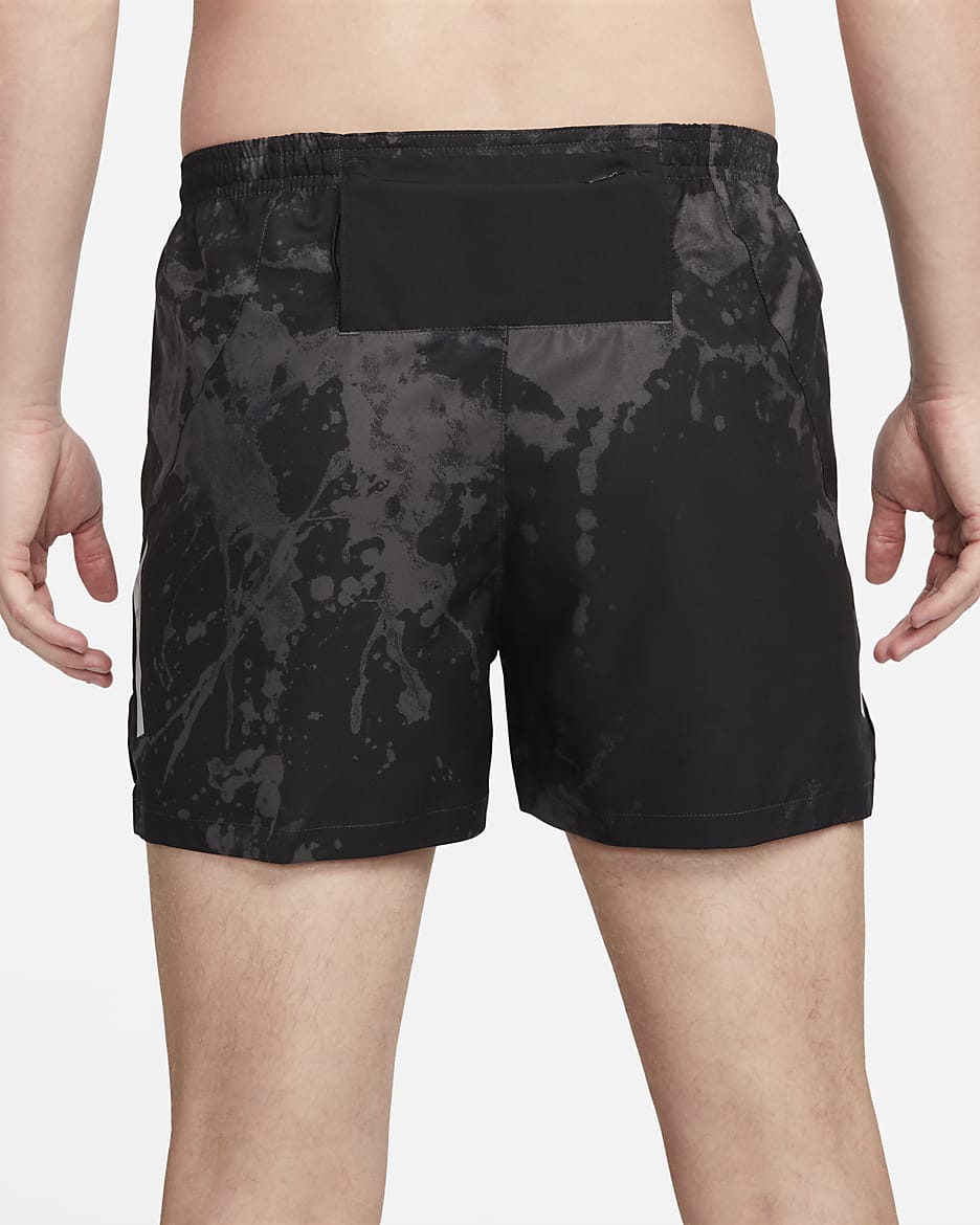 Nike Dri-FIT Run Division Stride Men's 4" Brief-Lined Running Shorts - Black