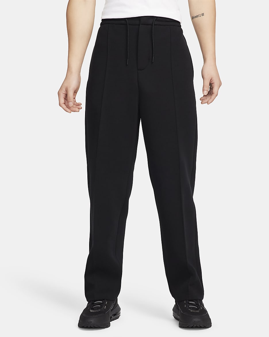 Nike Sportswear Tech Fleece Re-Imagined Men's Loose-Fit Open-Hem Tracksuit Bottoms - Black/Black