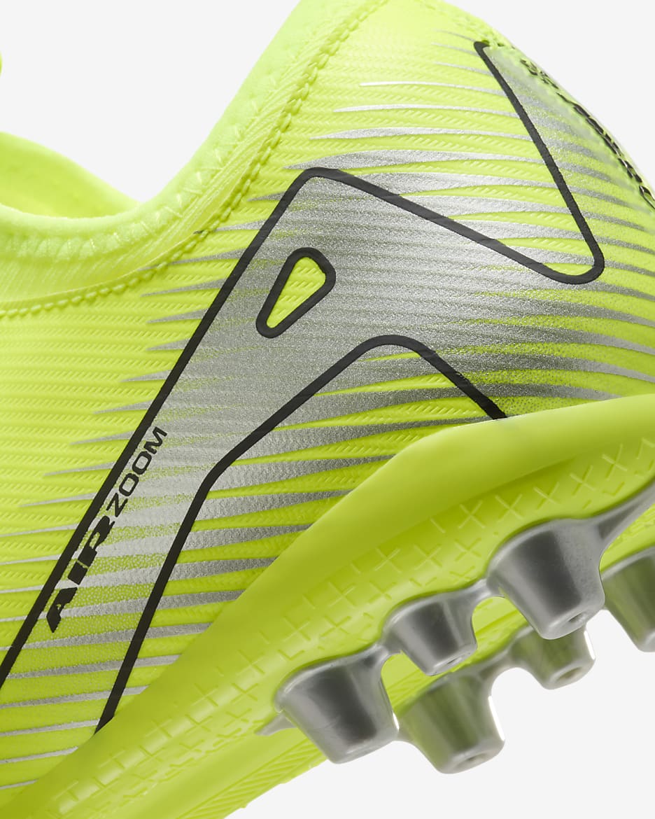 Nike Jr. Mercurial Vapor 16 Academy AG alacsony szárú futballcipő gyerekeknek/nagyobb gyerekeknek - Volt/Fekete